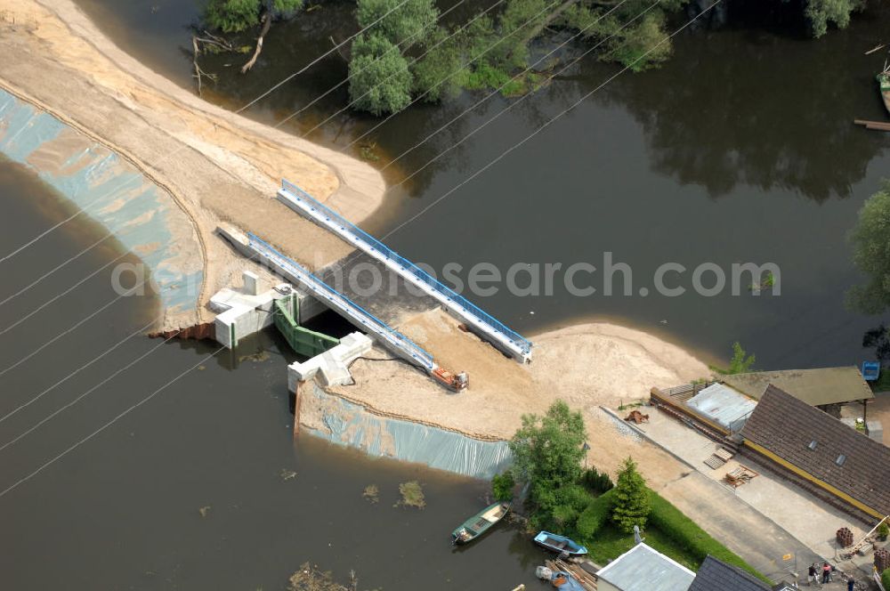 Aerial photograph Brieskow-Finkenheerd - View of the tense situation in the flood area of Brieskow-Finkenheerd in Brandenburg