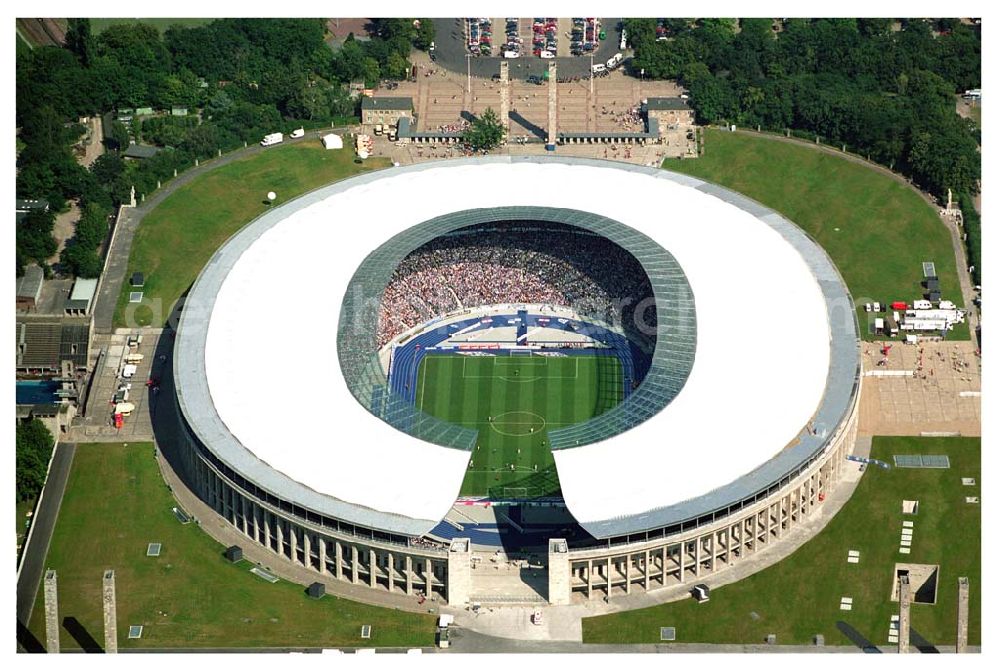 Aerial image Berlin - Berliner Olympiastadion vom Südwesten aus aufgenommen. (Fußballweltmeisterschaft) , Olympiastadion Berlin GmbH,Olympischer Platz 3,14053 Berlin,Tel.: +49 (0)30 306 88 100 Architekten: gmp Gerkan, Marg & Partner Hamburg. Werbliche Nutzungs nur nach vorheriger Absprache !.