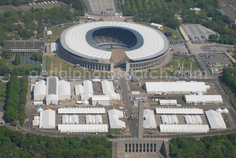 Berlin from the bird's eye view: Deutschlands größte Zeltstadt entsteht wenige Tage vor der Fußballweltmeisterschaft 2006 am Berliner Olympiastadion