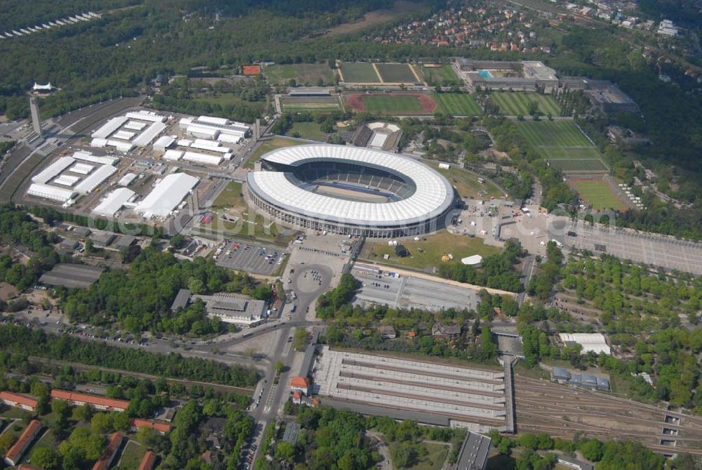 Berlin from above - Deutschlands größte Zeltstadt entsteht wenige Tage vor der Fußballweltmeisterschaft 2006 am Berliner Olympiastadion