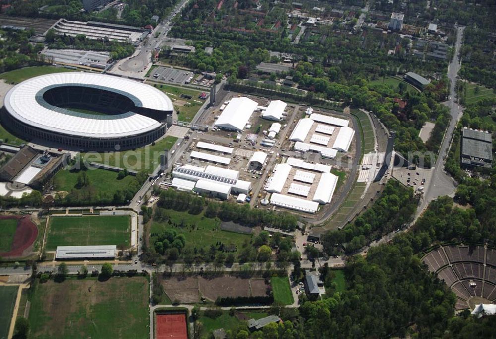 Aerial image Berlin - Deutschlands größte Zeltstadt entsteht wenige Tage vor der Fußballweltmeisterschaft 2006 am Berliner Olympiastadion