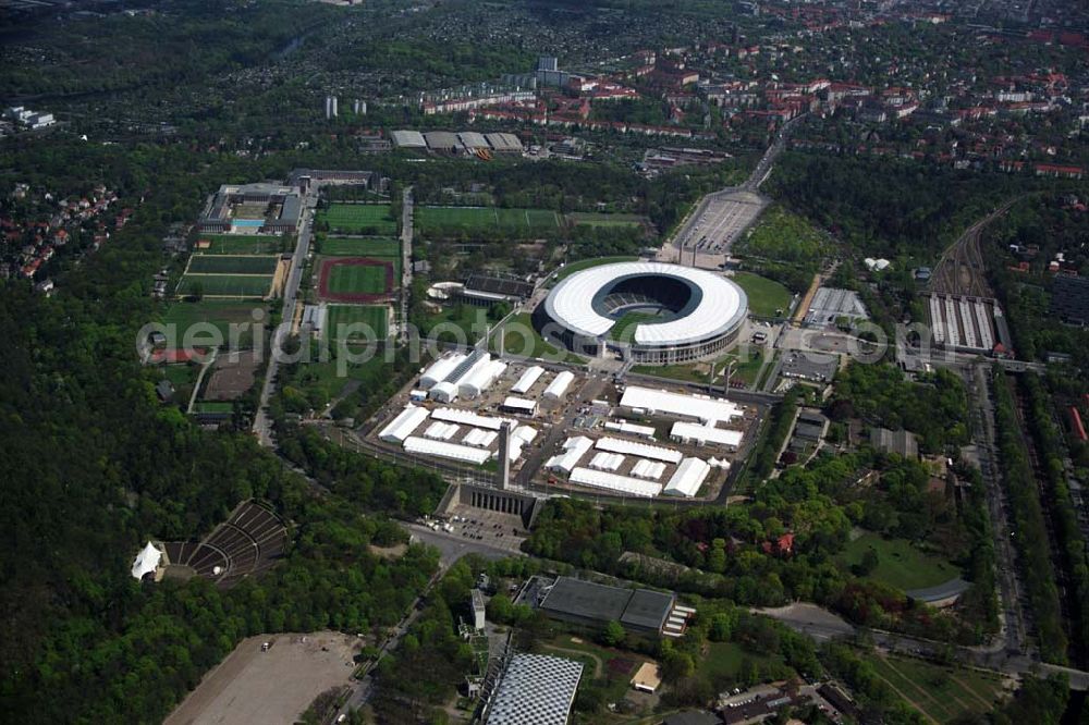 Berlin from above - Deutschlands größte Zeltstadt entsteht wenige Tage vor der Fußballweltmeisterschaft 2006 am Berliner Olympiastadion