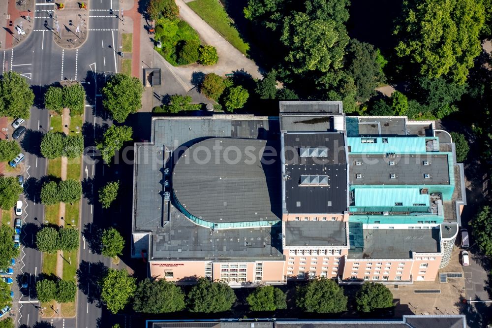 Düsseldorf from above - Opera house Deutsche Oper am Rhein in Duesseldorf in the state North Rhine-Westphalia