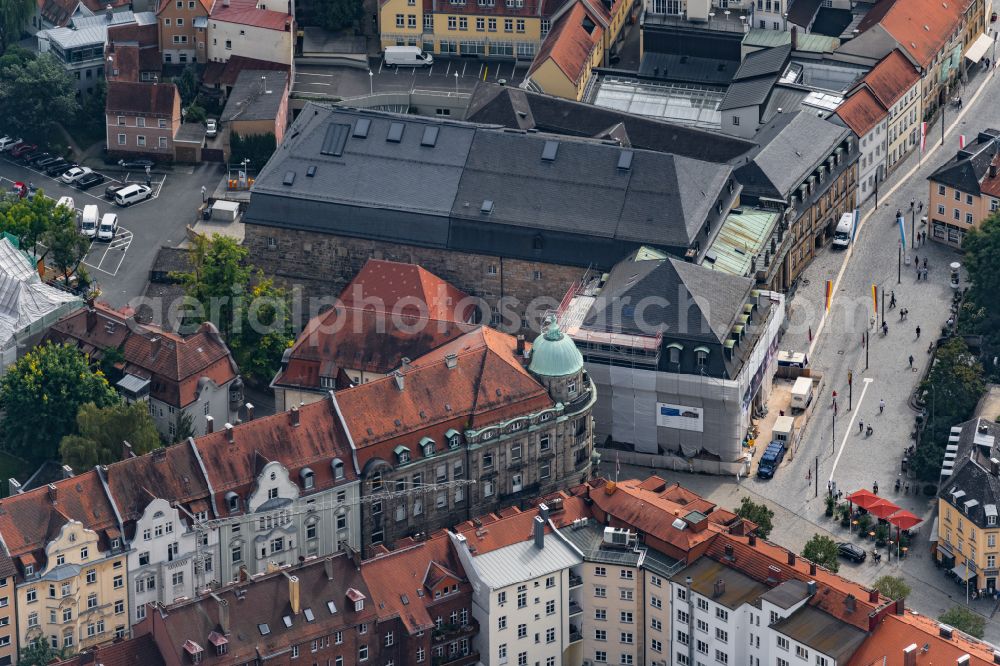 Bayreuth from the bird's eye view: Opera house of Markgraefliches Opernhaus on street Opernstrasse in Bayreuth in the state Bavaria, Germany