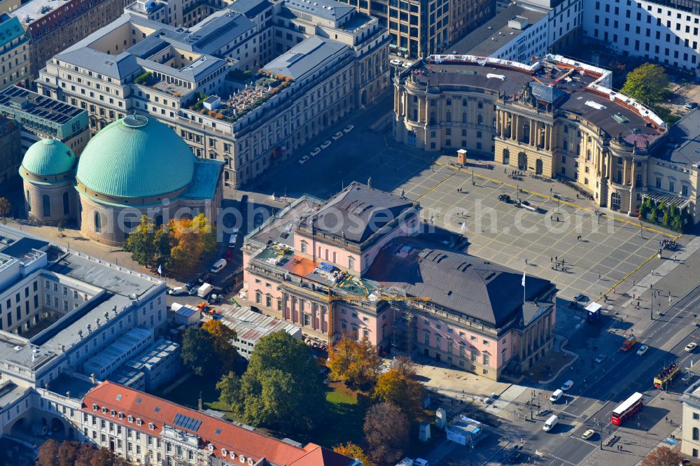 Berlin from the bird's eye view: Opera house Staatsoper on street Unter den Linden in the district Mitte in Berlin, Germany