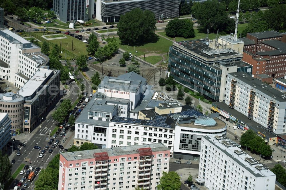 Magdeburg from above - Opera house of the theater Magdeburg, Districtlibrary Sudenburg and Citylibrary Magdeburg at Erzberger street in the district Altstadt in Magdeburg in the state Saxony-Anhalt