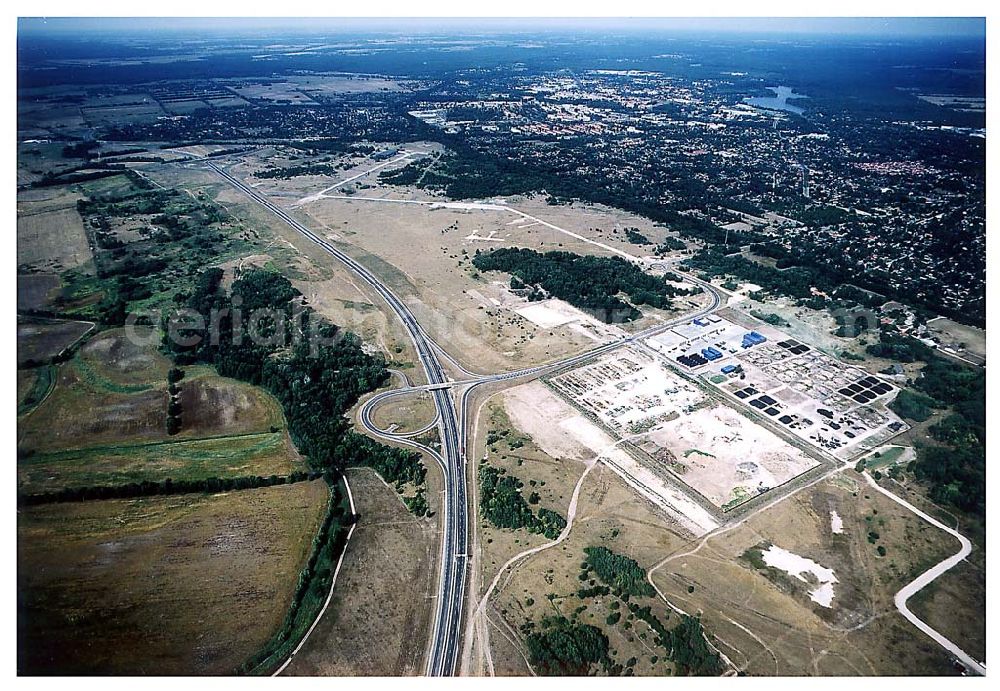 Oranienburg / Brandenburg from above - Oranienburg / Brandenburg ehemaliges Flugplatzgelände umgebaut zum Gewerbepark neben der A10