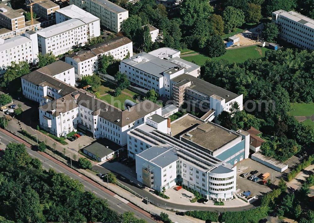 Frankfurt am Main from above - Orthopädische Universitätsklinik Stiftung Friedrichsheim in der Marienburger Straße 2 in 60528 Frankfurt am Main.