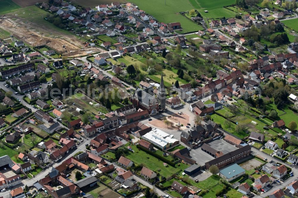 Ablain-Saint-Nazaire from the bird's eye view: Town View of the streets and houses of the residential areas in Ablain-Saint-Nazaire in Nord-Pas-de-Calais Picardy, France