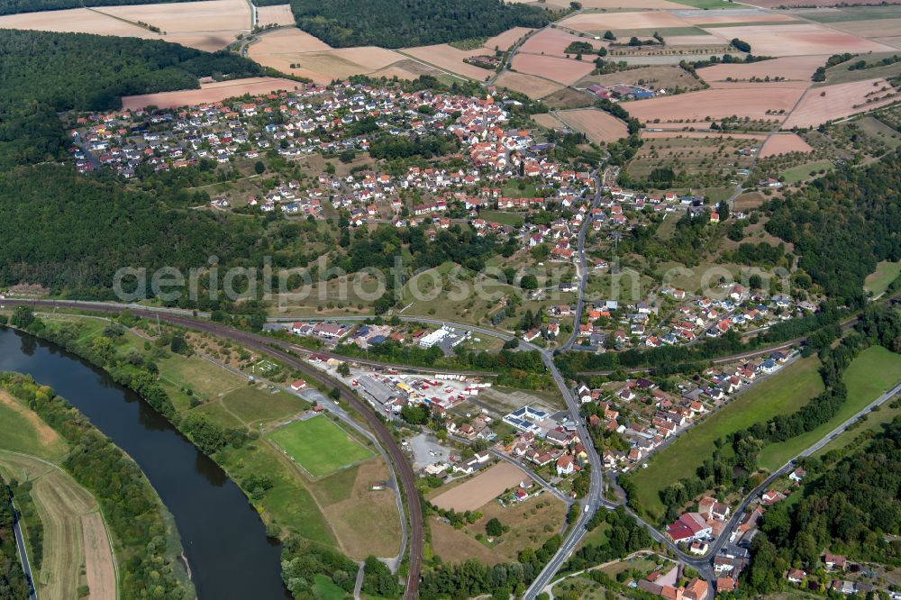 Adelsberg from the bird's eye view: Town View of the streets and houses of the residential areas in Adelsberg in the state Bavaria, Germany