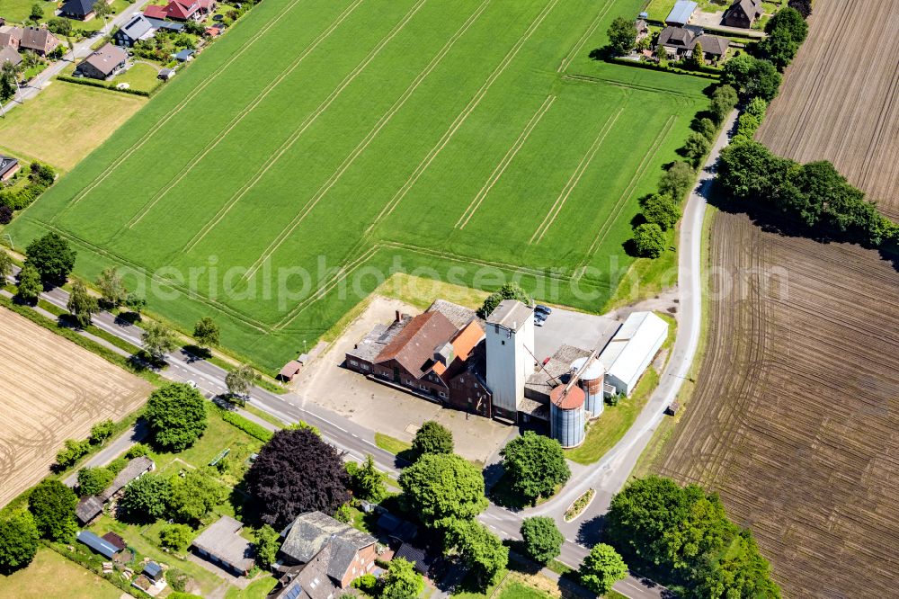 Ahlerstedt from above - Town View of the streets and houses of the residential areas in Ahlerstedt in the state Lower Saxony, Germany