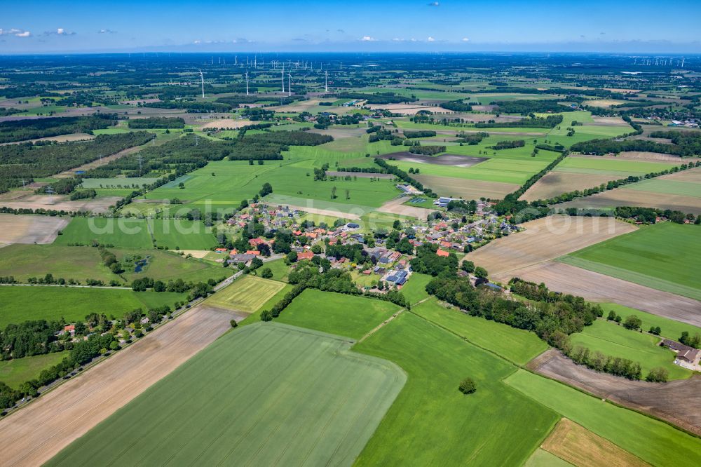 Aerial photograph Ahlerstedt - Town View of the streets and houses of the residential areas in Ahlerstedt in the state Lower Saxony, Germany