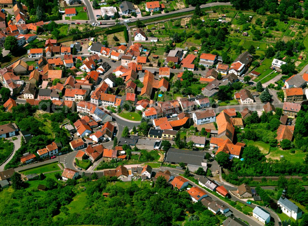 Alsenz from the bird's eye view: Town View of the streets and houses of the residential areas in Alsenz in the state Rhineland-Palatinate, Germany