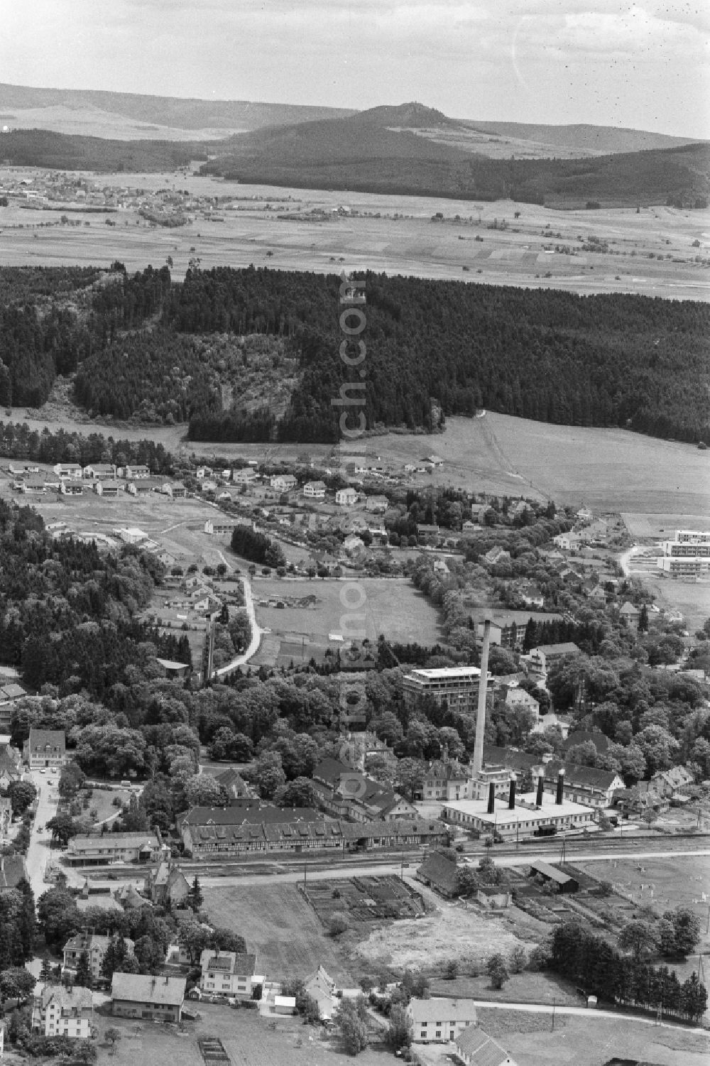 Aerial image Bad Dürrheim - Spa town streets and houses and residential areas with the old railway line and train station in Bad Duerrheim in the state Baden-Wuerttemberg, Germany