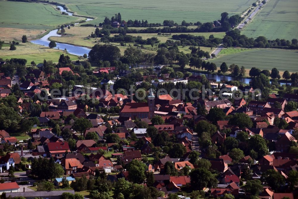 Aerial photograph Amt Neuhaus - Town View of the streets and houses of the residential areas in Amt Neuhaus in the state Lower Saxony