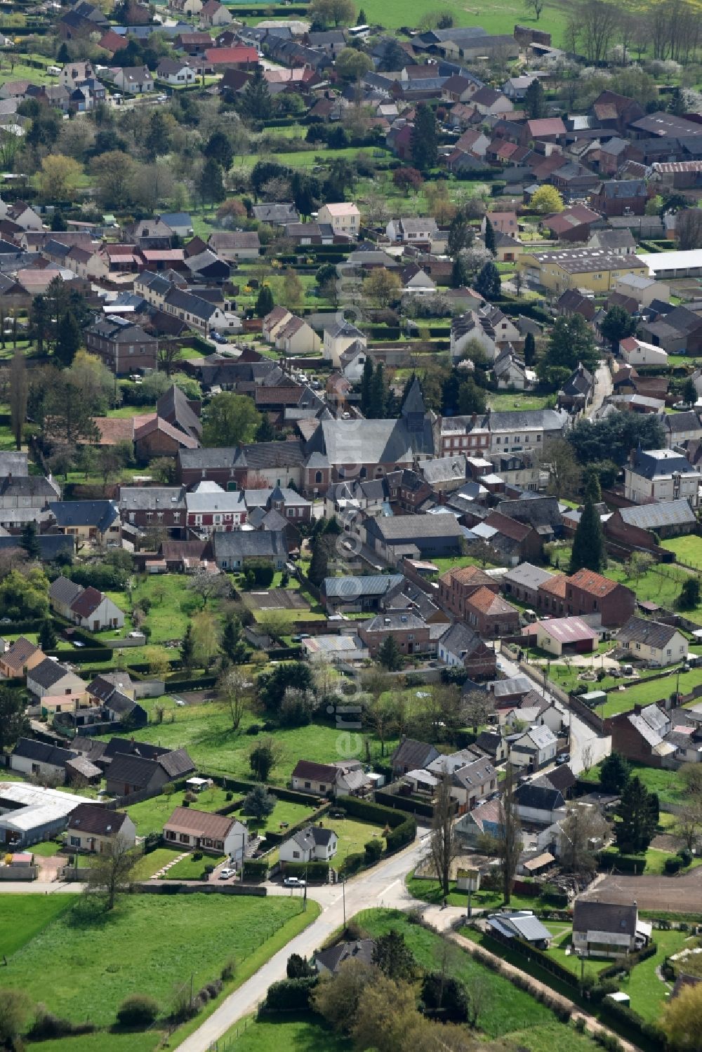 Ansauvillers from the bird's eye view: Town View of the streets and houses of the residential areas in Ansauvillers in Nord-Pas-de-Calais Picardy, France