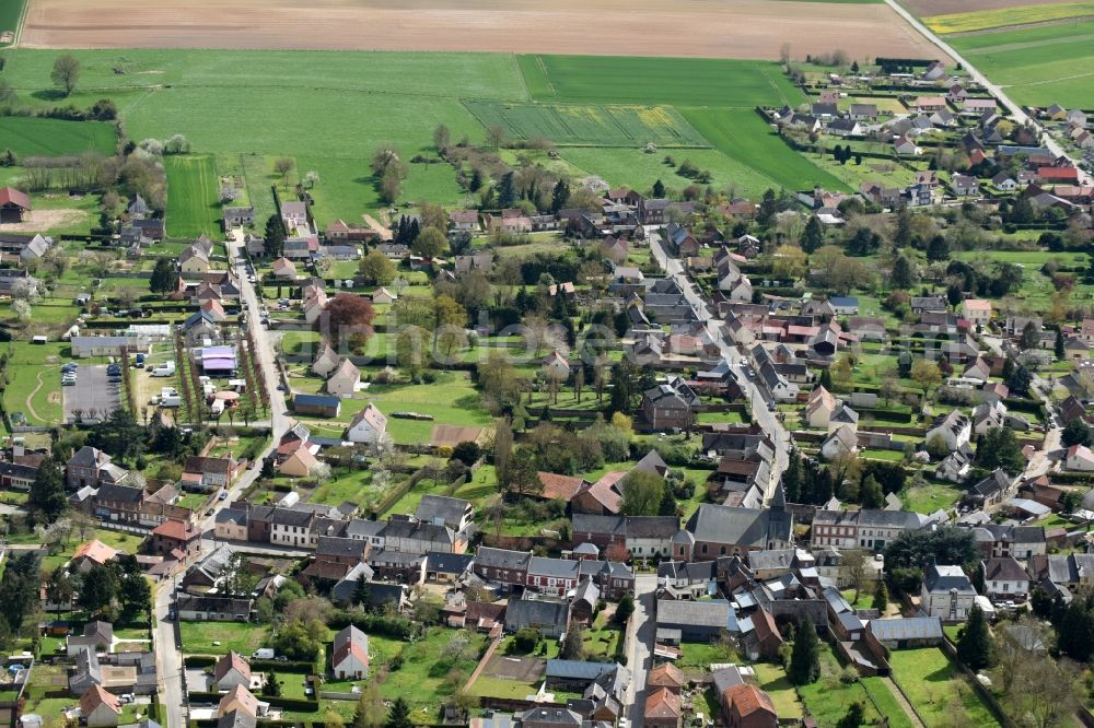 Aerial photograph Ansauvillers - Town View of the streets and houses of the residential areas in Ansauvillers in Nord-Pas-de-Calais Picardy, France