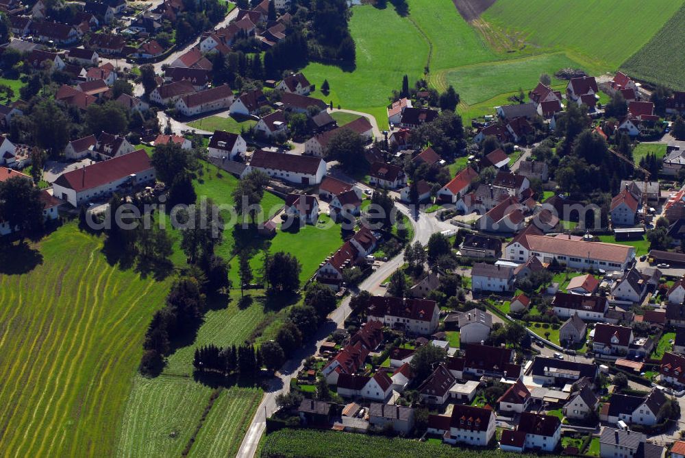 Schwabhausen / OT Arnbach from above - Blick auf den Ort Arnbach der Gemeinde Schwabhausen.