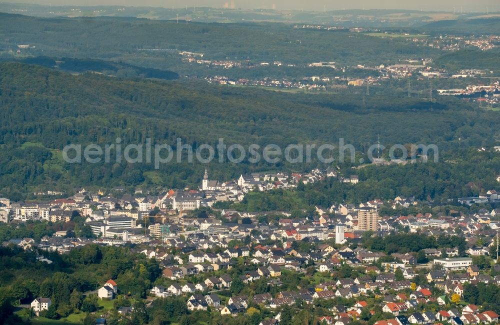 Aerial photograph Arnsberg - Town View of the streets and houses of the residential areas in Arnsberg in the state North Rhine-Westphalia, Germany