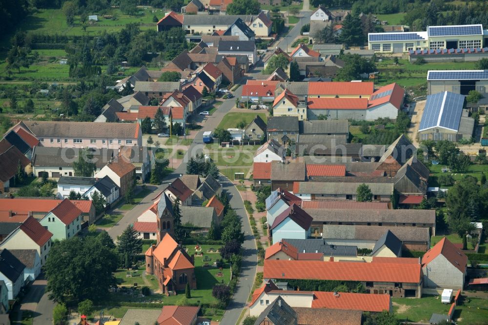 Battin from the bird's eye view: View of the village of Battin in the state of Saxony-Anhalt. The church of Battin - its landmark - is located on a green area in the centre of the village