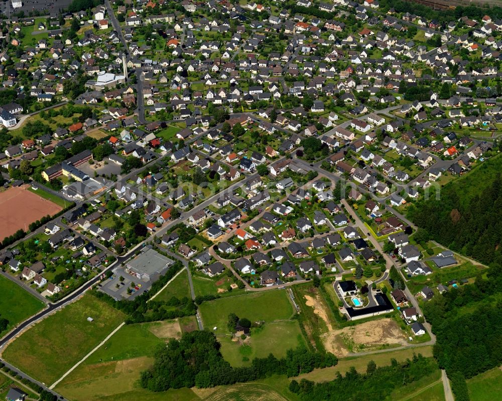 Betzdorf from the bird's eye view: Town View of the streets and houses of the residential areas in Betzdorf in the state Rhineland-Palatinate, Germany