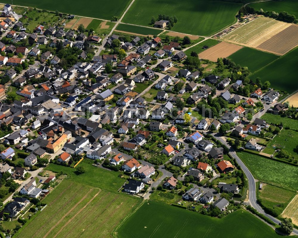 Grafschaft from the bird's eye view: View of the Birresdorf district of the borough of Grafschaft in the state of Rhineland-Palatinate. Birresdorf is one of eleven districts of the borough and is characterised by agriculture and surrounded by fields