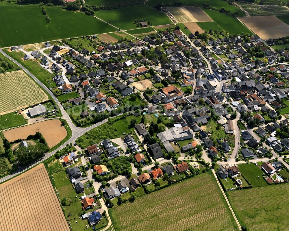 Aerial photograph Grafschaft - View of the Birresdorf district of the borough of Grafschaft in the state of Rhineland-Palatinate. Birresdorf is one of eleven districts of the borough and is characterised by agriculture and surrounded by fields