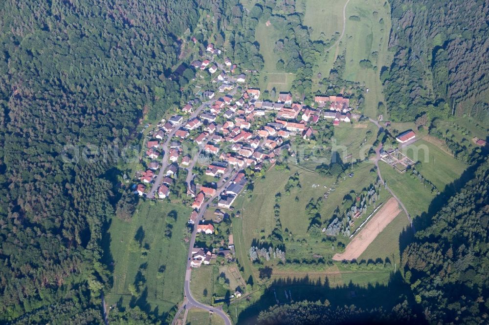 Böllenborn from above - Town View of the streets and houses of the residential areas in Boellenborn in the state Rhineland-Palatinate