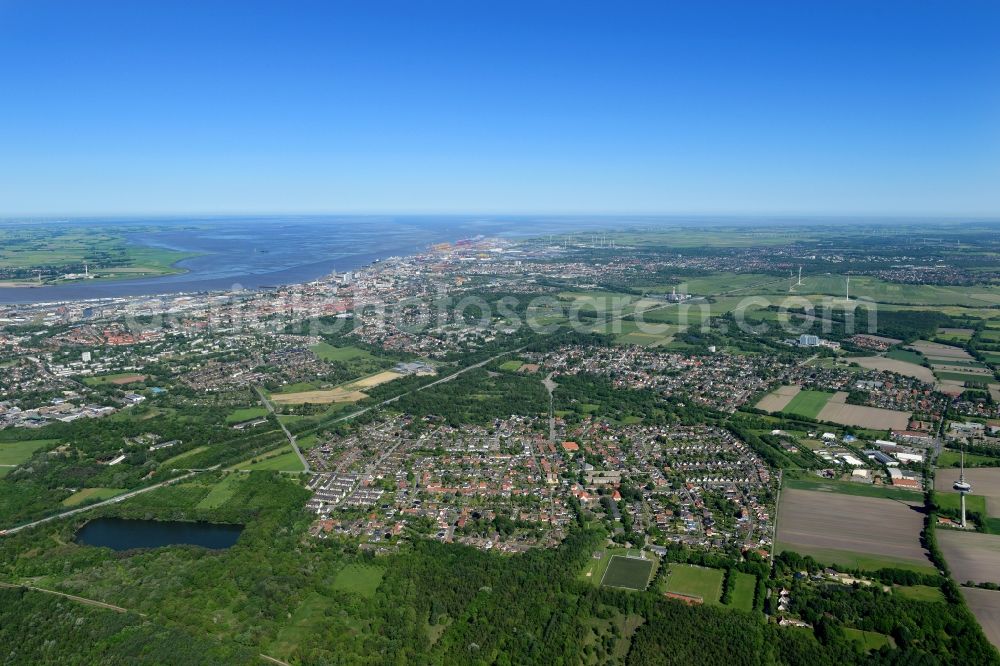 Bremerhaven from above - Town View of the streets and houses of the residential areas in Bremerhaven with mouth of the Weser in the back in the state Bremen