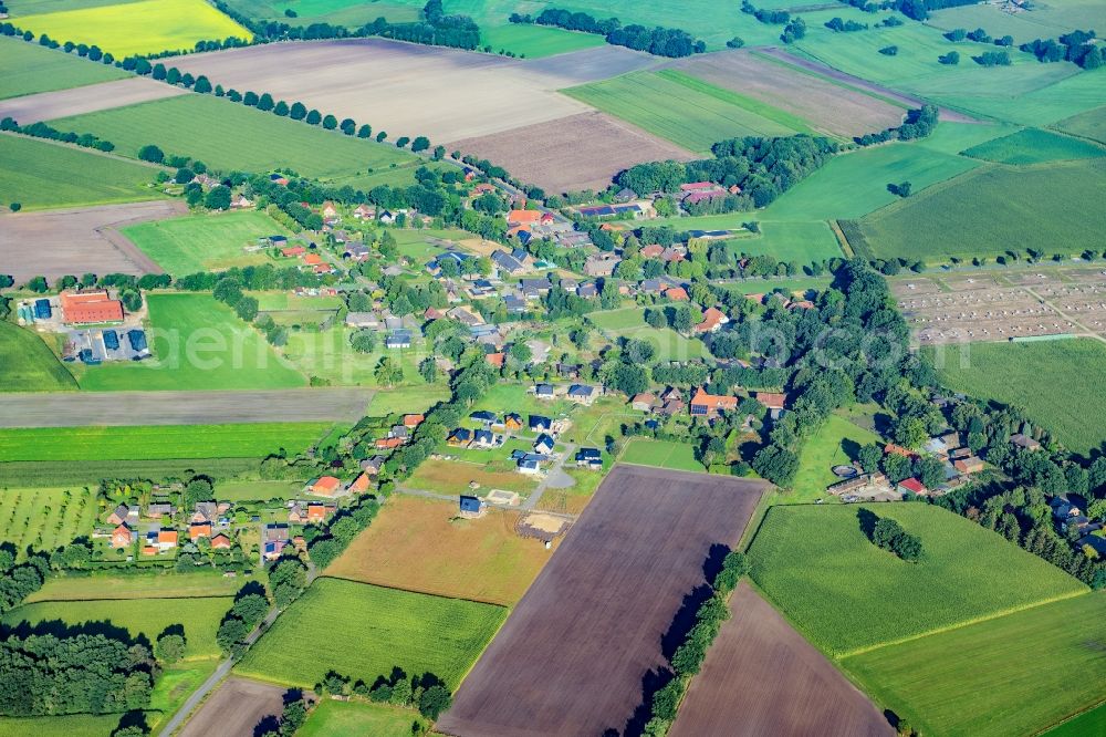 Brest from the bird's eye view: Town View of the streets and houses of the residential areas in Brest in the state Lower Saxony, Germany