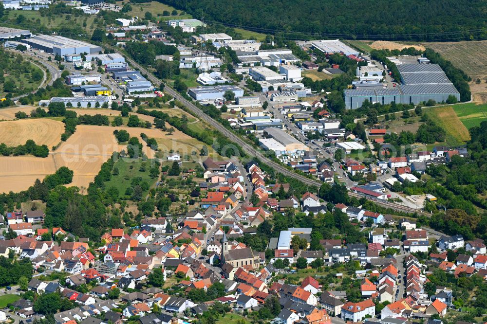 Bretten from the bird's eye view: Town View of the streets and houses of the residential areas in Bretten in the state Baden-Wuerttemberg, Germany