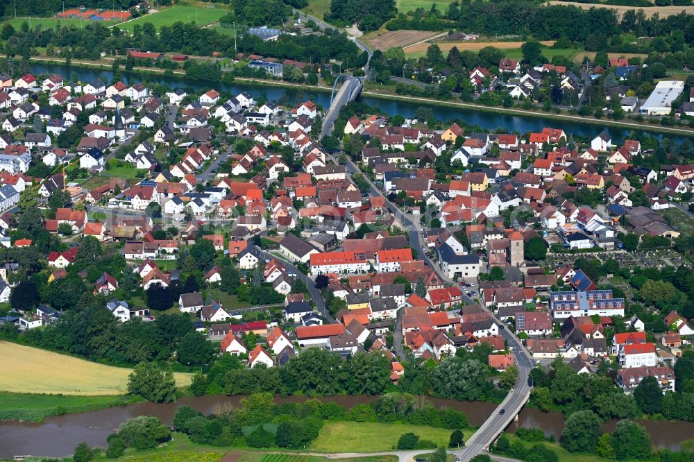 Bubenreuth from the bird's eye view: Town View of the streets and houses of the residential areas in Bubenreuth in the state Bavaria, Germany