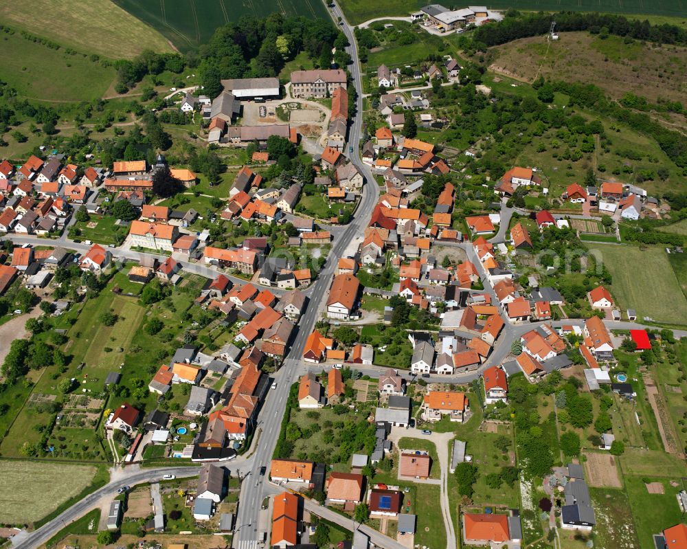 Aerial photograph Cattenstedt - Town View of the streets and houses of the residential areas in Cattenstedt in the state Saxony-Anhalt, Germany