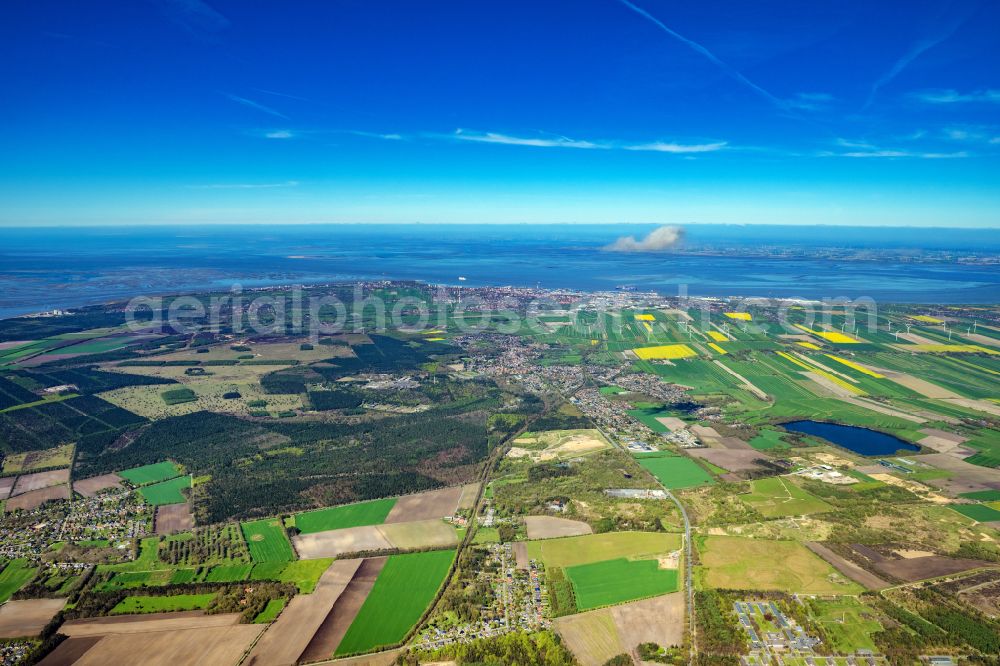 Cuxhaven from above - Town View of the streets and houses of the residential areas in Cuxhaven in the state Lower Saxony, Germany