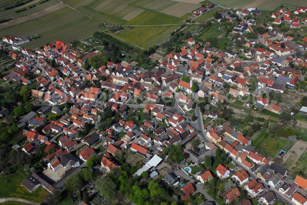 Dittelsheim-Heßloch from the bird's eye view: Townscape of Dittelsheim - Heßloch is a municipality in the district Alzey-Worms in Rhineland-Palatinate