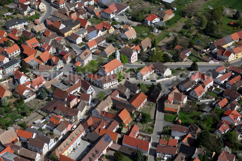 Aerial photograph Dittelsheim-Heßloch - Townscape of Dittelsheim - Heßloch is a municipality in the district Alzey-Worms in Rhineland-Palatinate