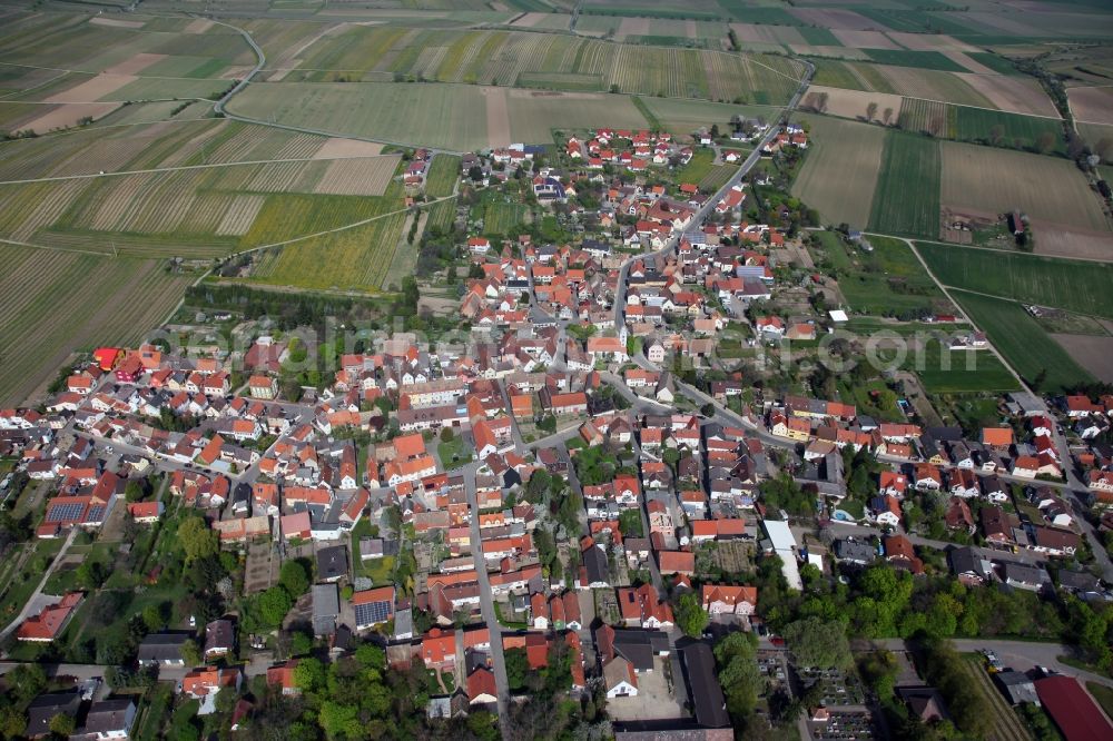 Dittelsheim-Heßloch from the bird's eye view: Townscape of Dittelsheim - Heßloch is a municipality in the district Alzey-Worms in Rhineland-Palatinate