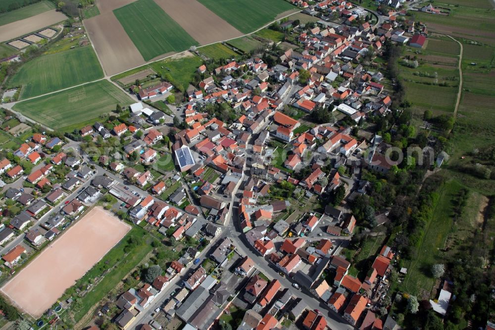 Dittelsheim-Heßloch from the bird's eye view: Townscape of Heßloch is a municipality in the district Alzey-Worms in Rhineland-Palatinate