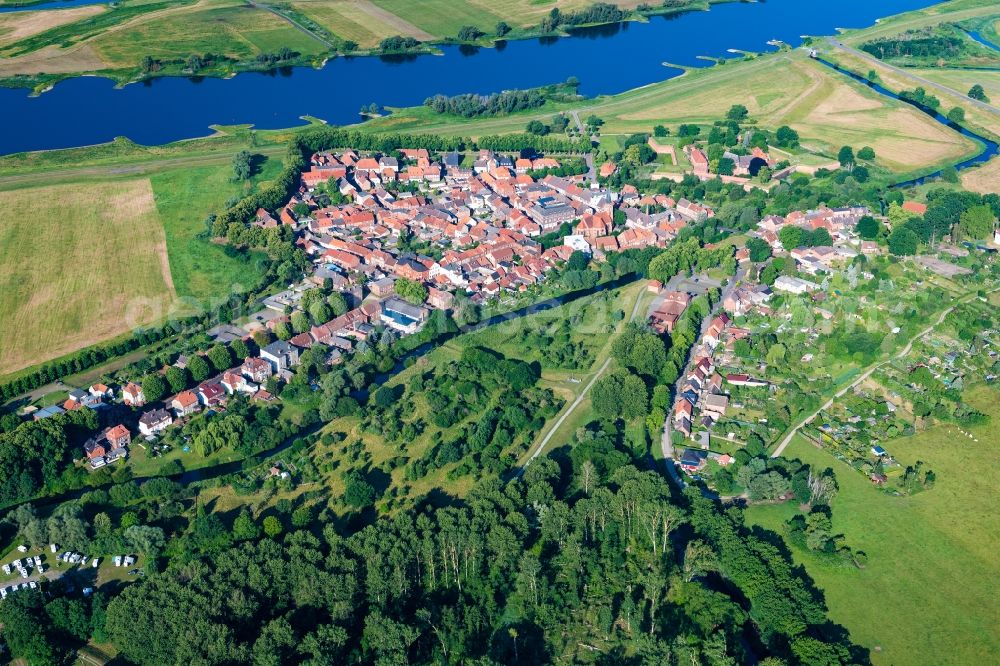 Aerial image Dömitz - Town view of the streets and houses of the residential areas in Doemitz an der Elbe in the state Mecklenburg-Western Pomerania, Germany