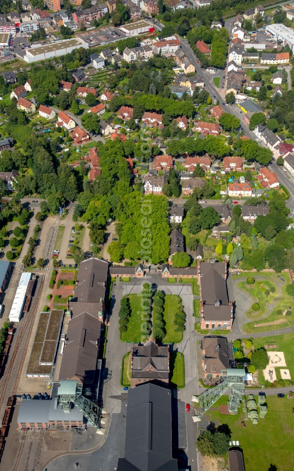 Aerial photograph Dortmund - Town View of the streets and houses of the residential areas in Dortmund-Boevinghausen in the state North Rhine-Westphalia