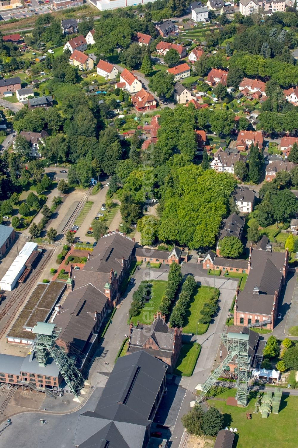 Dortmund from above - Town View of the streets and houses of the residential areas in Dortmund-Boevinghausen in the state North Rhine-Westphalia