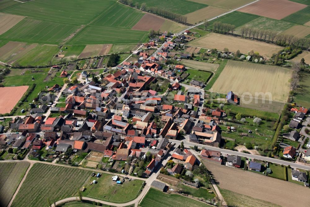 Aerial image Eckelsheim - Townscape of Eckelsheim is a municipality in the district Alzey-Worms in Rhineland-Palatinate