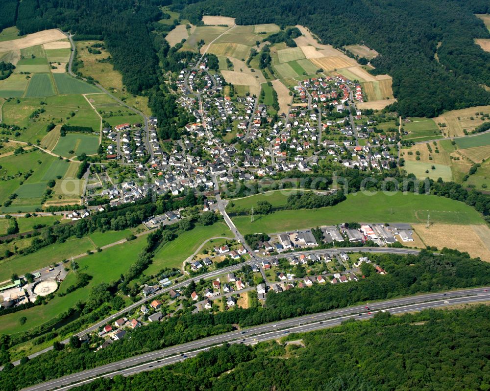 Edingen from the bird's eye view: Town View of the streets and houses of the residential areas in Edingen in the state Hesse, Germany