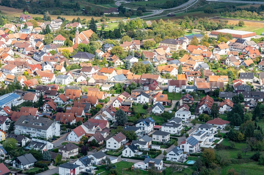 Aerial photograph Elgersweier - Town View of the streets and houses of the residential areas in Elgersweier in the state Baden-Wurttemberg, Germany