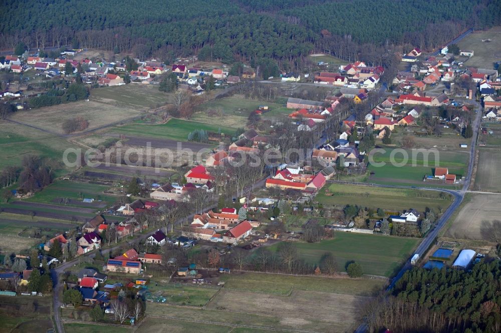 Aerial image Elsholz - Town View of the streets and houses of the residential areas in Elsholz in the state Brandenburg, Germany