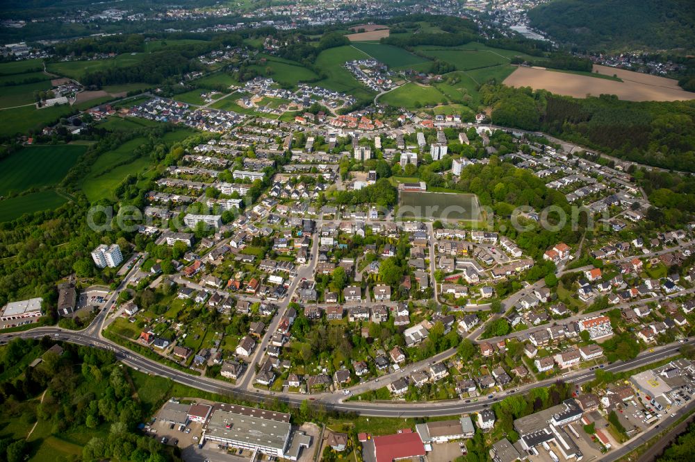 Ennepetal from the bird's eye view: Town View of the streets and houses of the residential areas in Ennepetal at Ruhrgebiet in the state North Rhine-Westphalia, Germany