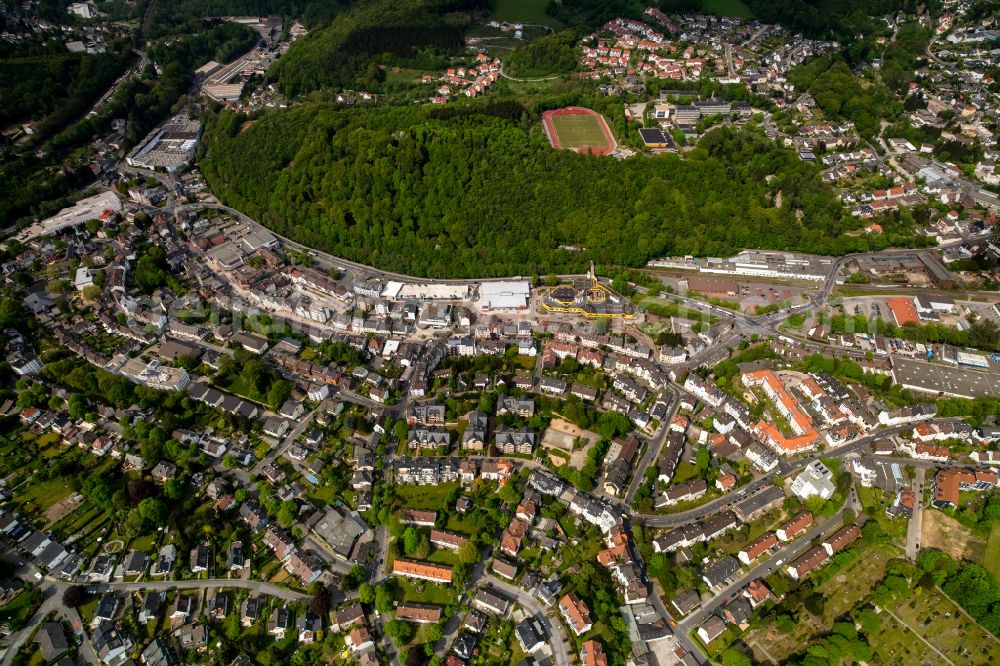 Ennepetal from above - Town View of the streets and houses of the residential areas in Ennepetal at Ruhrgebiet in the state North Rhine-Westphalia, Germany