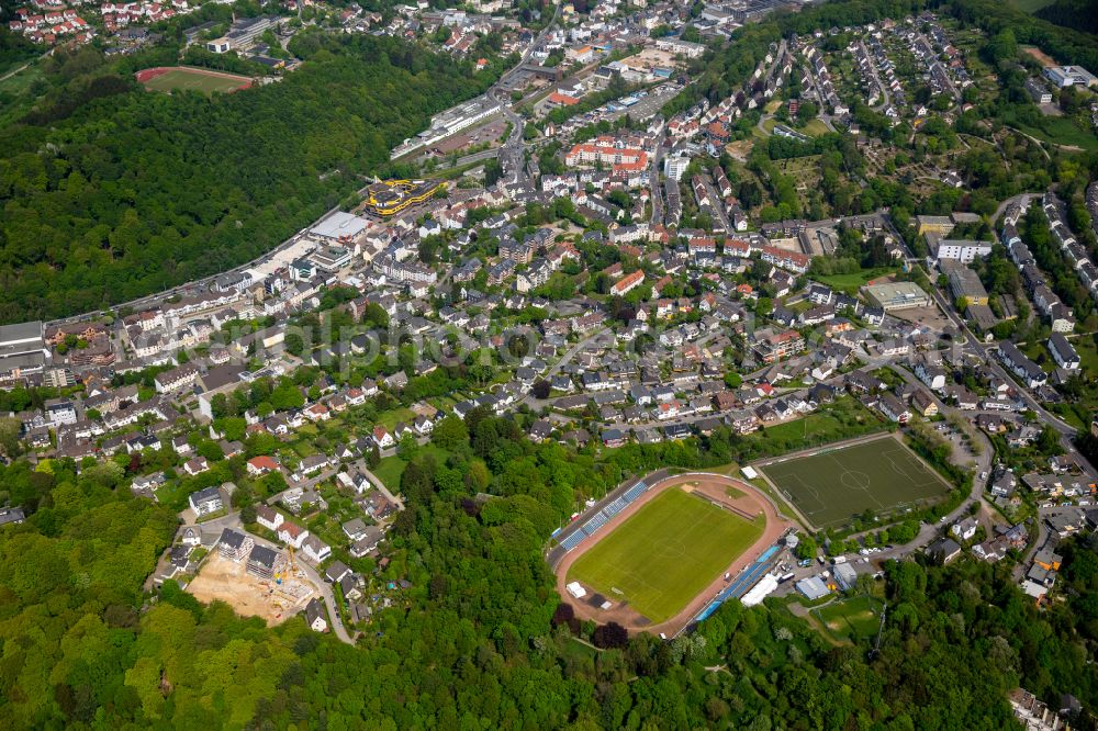 Ennepetal from the bird's eye view: Town View of the streets and houses of the residential areas in Ennepetal at Ruhrgebiet in the state North Rhine-Westphalia, Germany