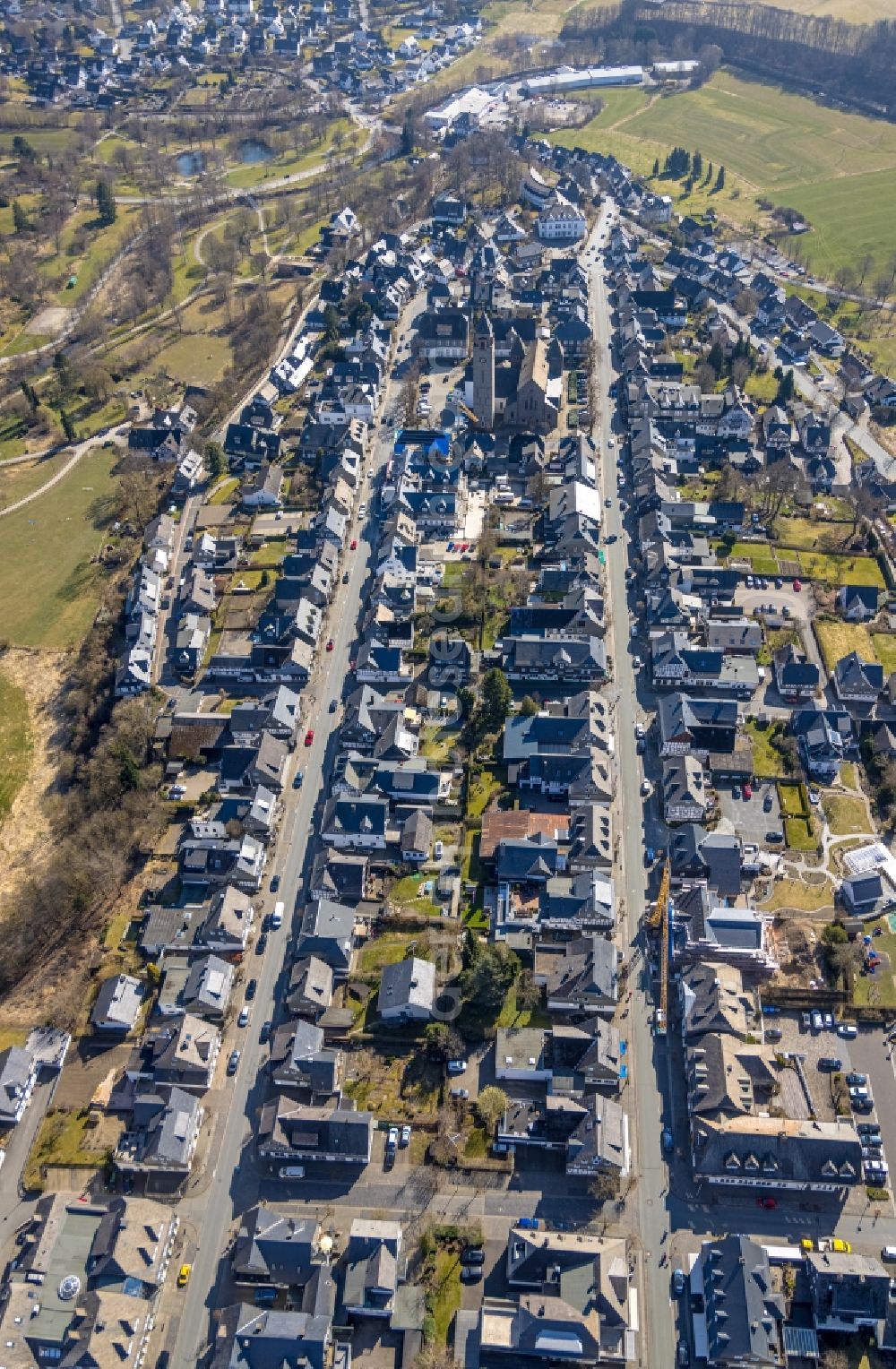 Schmallenberg from above - Town View of the streets and houses of the residential areas along the East road and West road in Schmallenberg at Sauerland in the state North Rhine-Westphalia, Germany