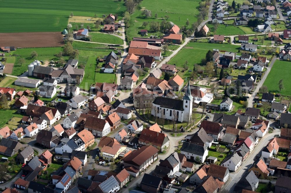 Erkeln from the bird's eye view: Town View of the streets and houses of the residential areas in Erkeln in the state North Rhine-Westphalia